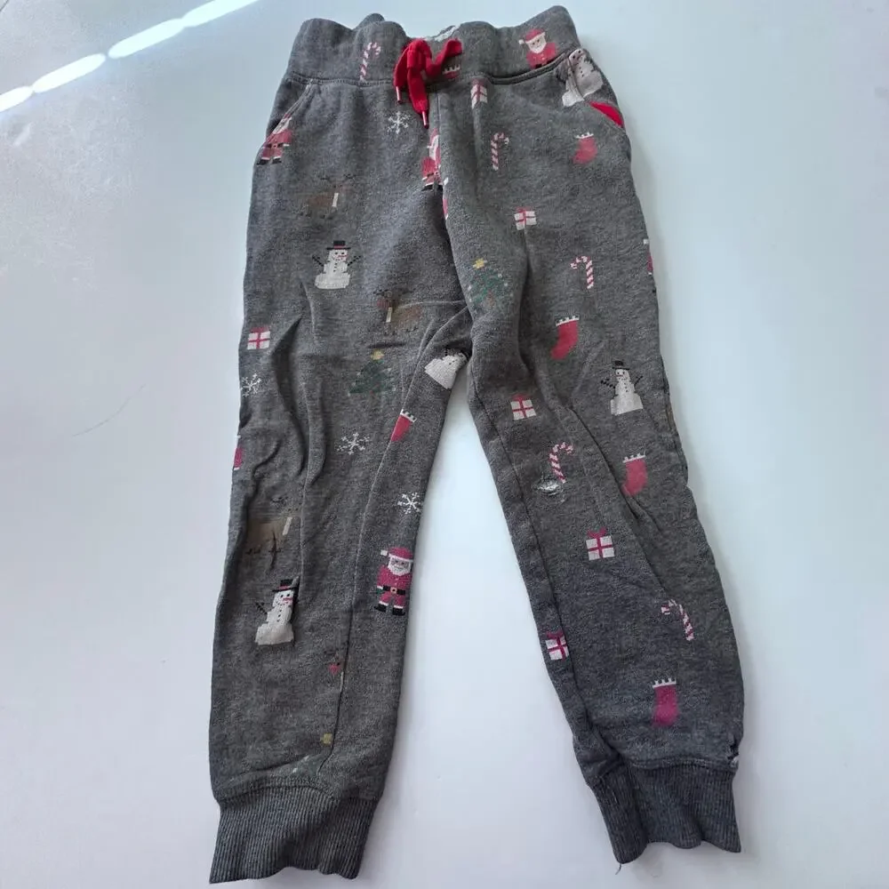H&M Santa Sweatshirt and Trousers Set - Size 6-8 Years